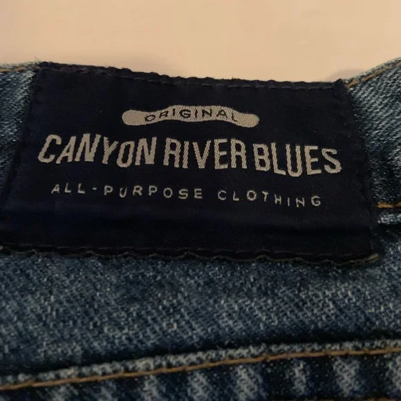 Canyon River Blues Classic Woman’s Blue Jeans Size 5 - Picture 2 of 10